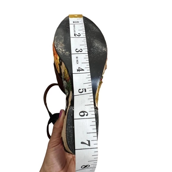 BONNIE smith for kimmel "The wonder wedge" vintage leather & floral needlework - Picture 10 of 10